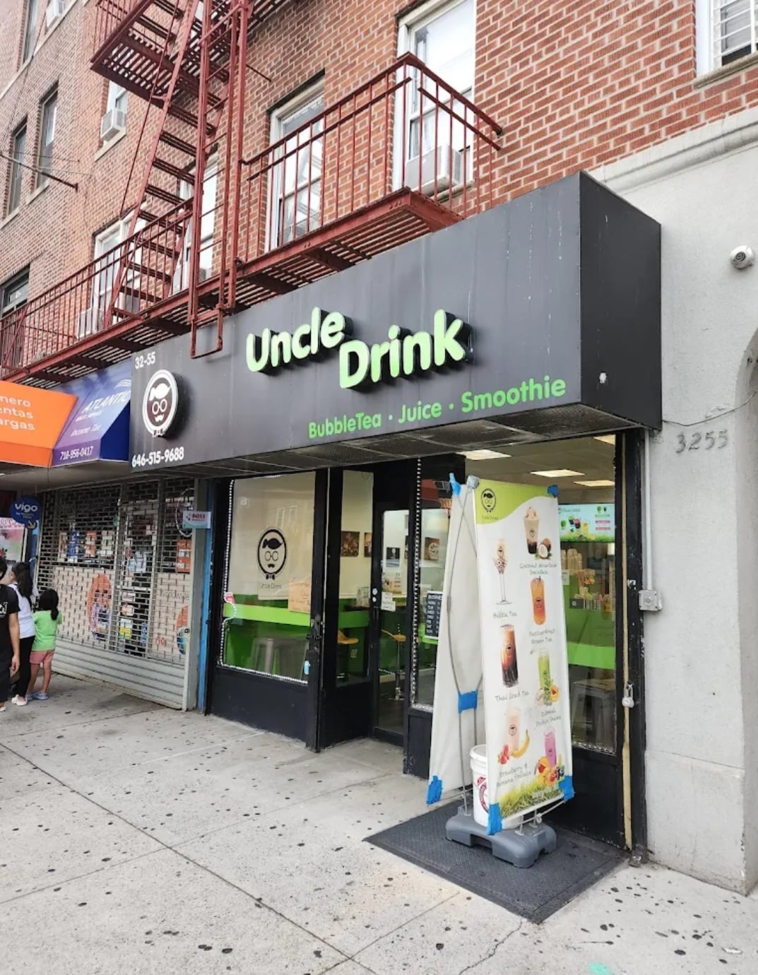 32-55 Steinway St, Astoria, NY à louer Photo intérieure– Image 1 sur 3