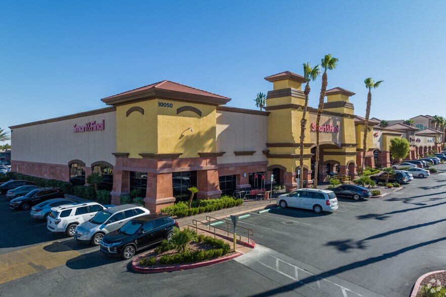 10050 S Eastern Ave, Henderson, NV à louer - Photo de l’immeuble – Image 3 sur 14
