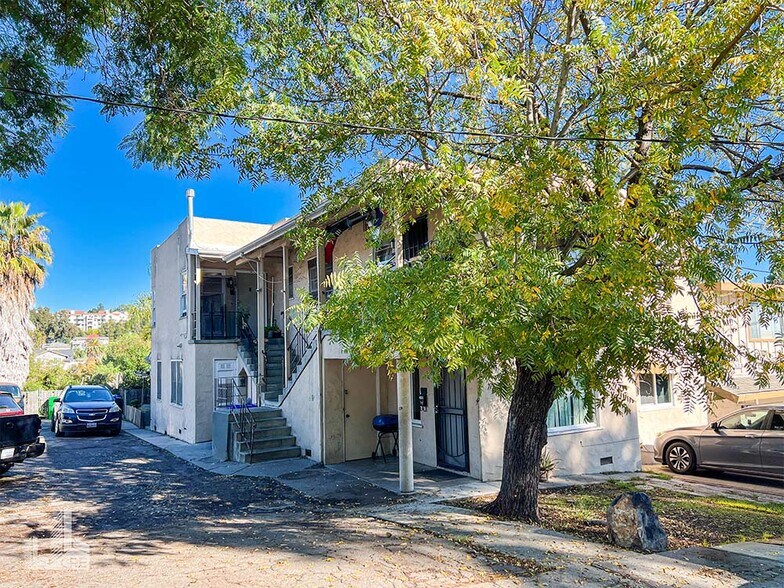 21360 Ocean View Dr, Hayward, CA à vendre - Photo de l’immeuble – Image 2 sur 5