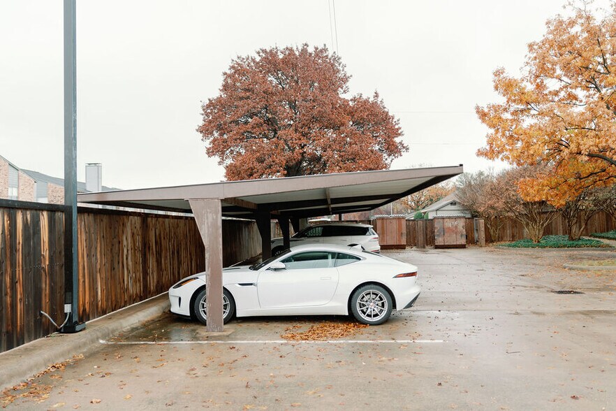 2215 Midwestern Pky, Wichita Falls, TX à louer - Photo de l’immeuble – Image 3 sur 28