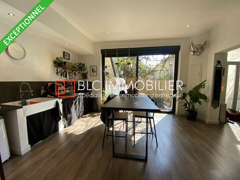 Local commercial dans Marseille à louer - Photo de l’immeuble – Image 1 sur 7