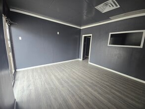 14201-14227 Aston St, Houston, TX à louer Photo intérieure– Image 1 sur 3