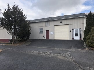 Plus de détails pour 11 Robinson Ln, Oxford, CT - Industriel/Logistique à louer