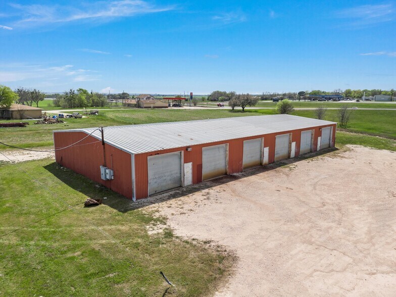 138 N Speegleville Rd, Waco, TX à louer - Photo de l’immeuble – Image 2 sur 11