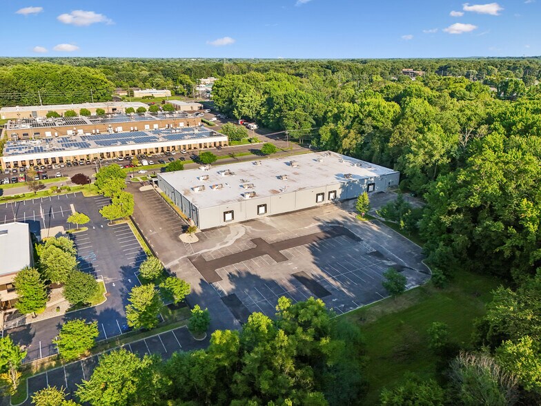 1930 Olney Ave, Cherry Hill, NJ à louer - Photo de l’immeuble – Image 2 sur 8
