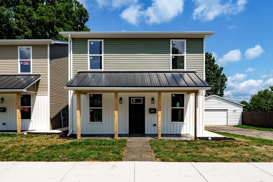 4253 Pleasant View Ave, Dayton, OH à vendre - Photo principale – Image 1 sur 1
