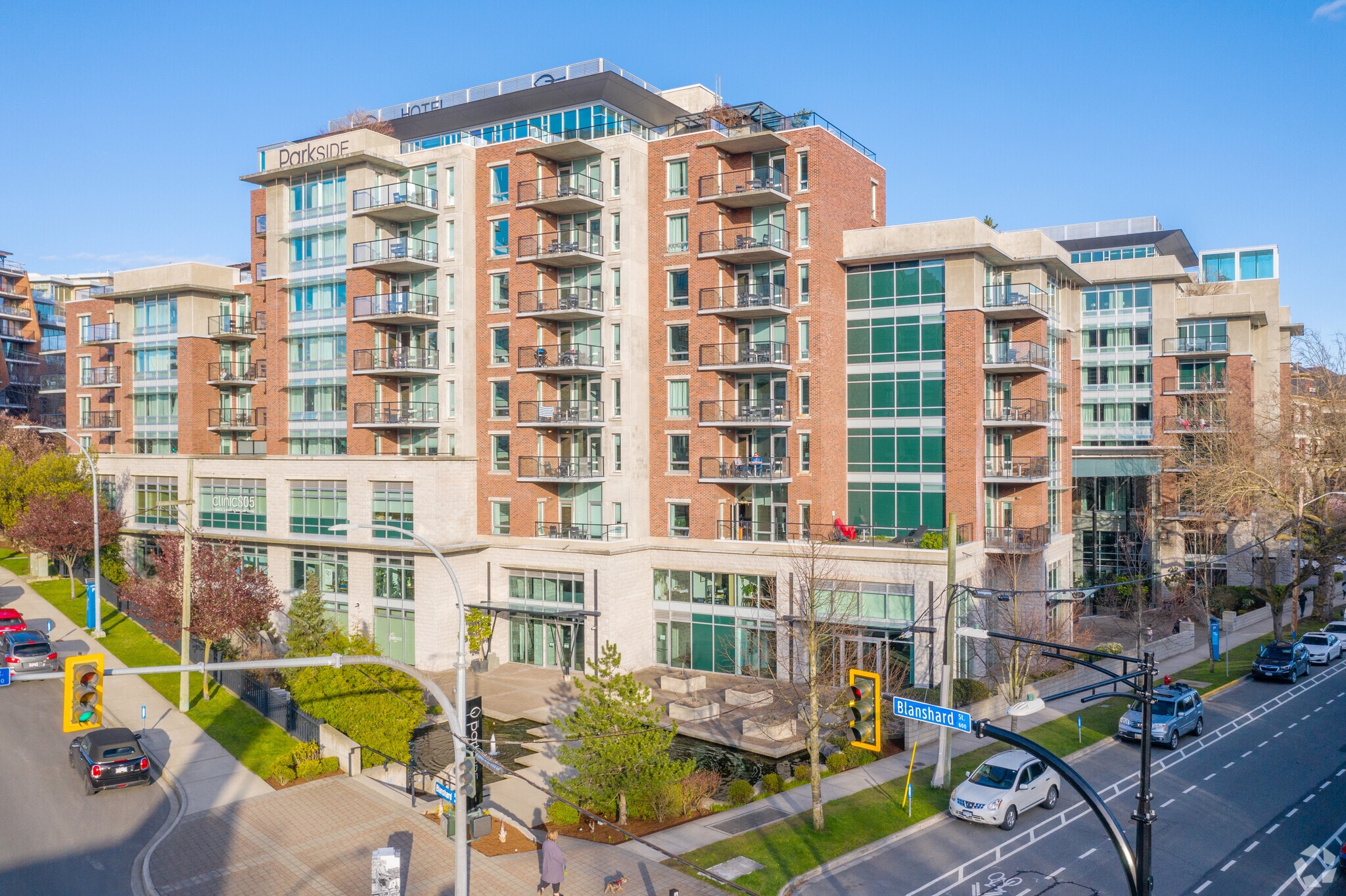 810 Humboldt St, Victoria, BC à louer Photo principale– Image 1 sur 5