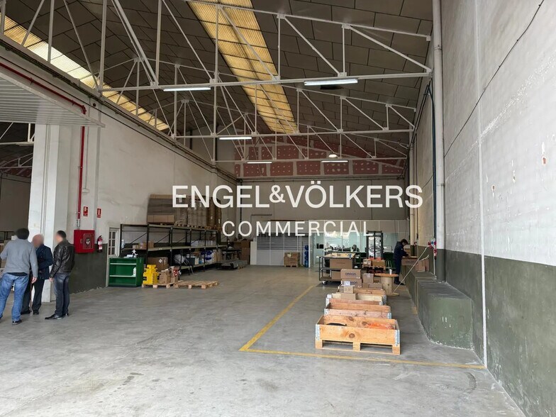 Industriel/Logistique dans Sabadell, Barcelona à vendre - Photo de l’immeuble – Image 1 sur 6