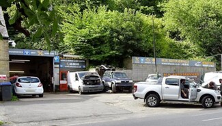 Plus de détails pour 679 Manchester Road, Huddersfield - Local commercial à vendre