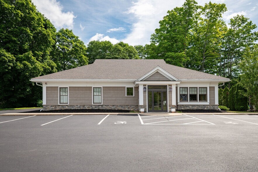 22-26 School St, Merrimac, MA à vendre - Photo de l’immeuble – Image 2 sur 36