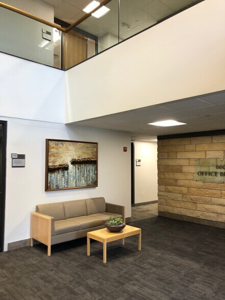 6600 City West Pky, Eden Prairie, MN à louer - Photo intérieure – Image 2 sur 6