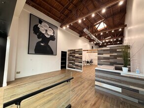 457 La Brea ave, Los Angeles, CA à vendre Photo intérieure– Image 1 sur 10