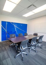 10100 W Innovation Dr, Wauwatosa, WI à louer Photo intérieure– Image 2 sur 8