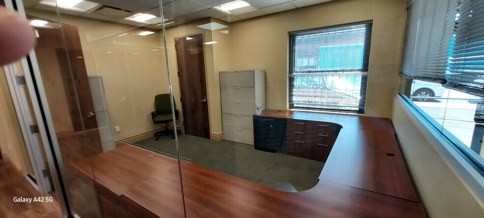 61-89 Avenue K, Newark, NJ à louer - Photo de l’immeuble – Image 3 sur 14