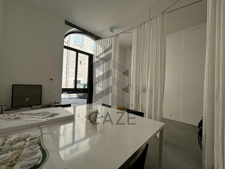 Bureau dans Bordeaux à louer - Photo intérieure – Image 3 sur 3