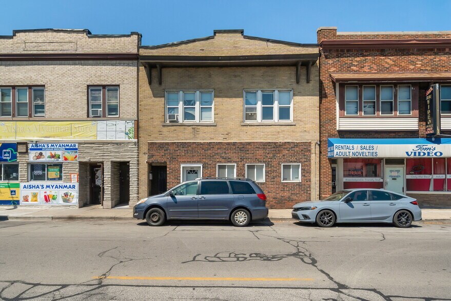3015 S 13th St, Milwaukee, WI à vendre - Photo de l’immeuble – Image 2 sur 26