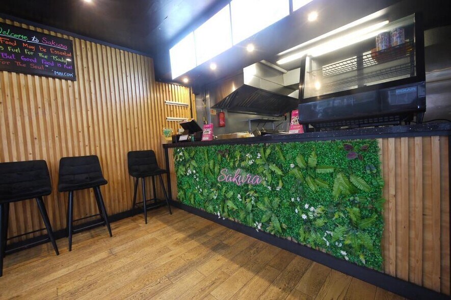 Hermon Hl, Londres à vendre - Photo de l’immeuble – Image 1 sur 10