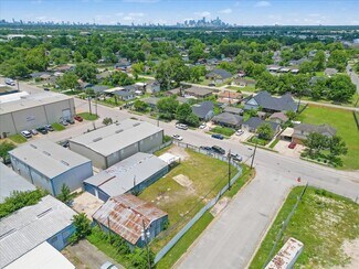 Plus de détails pour 6334 Midvale Ave, Houston, TX - Industriel/Logistique à vendre