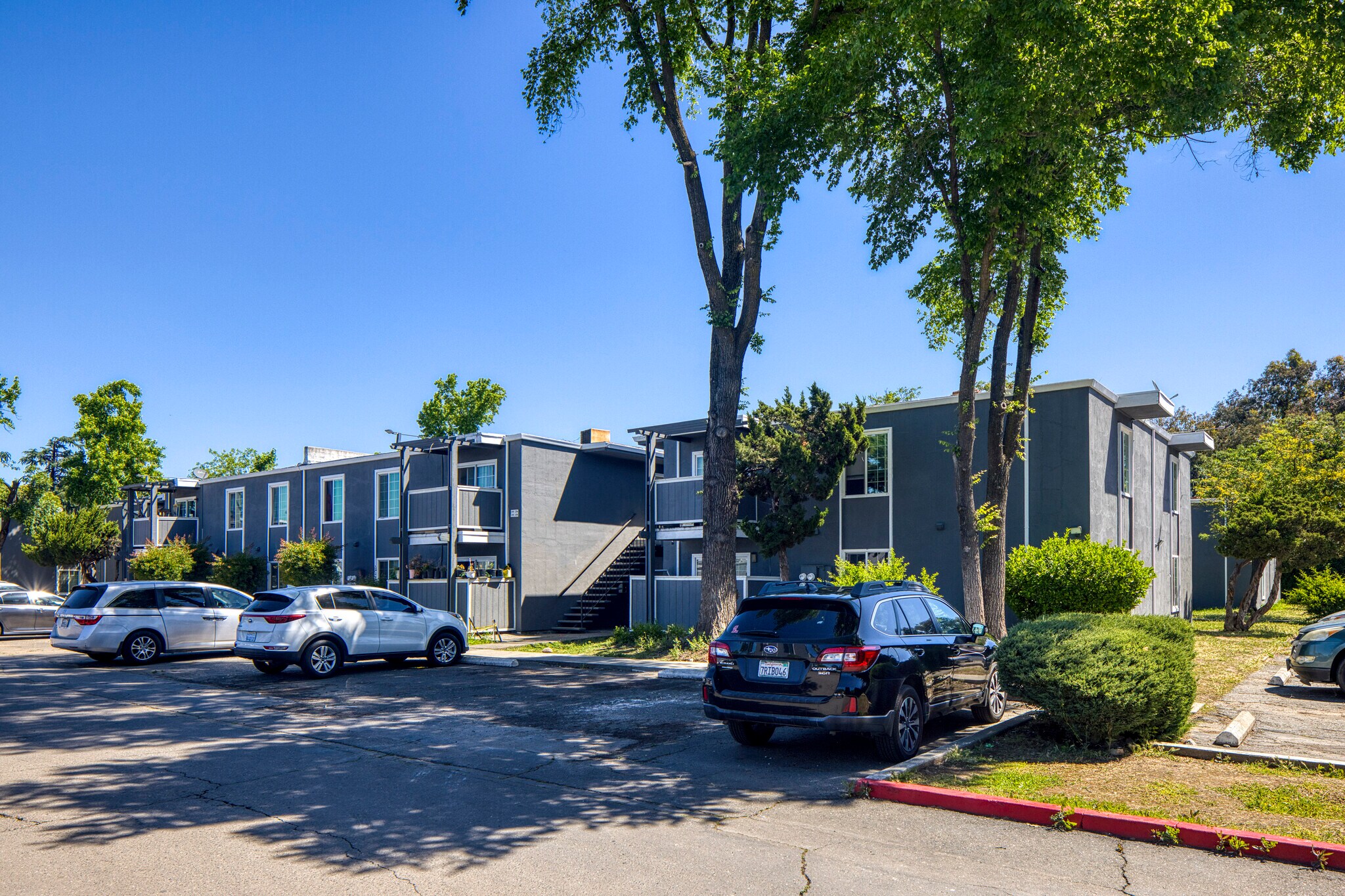 6267 Martin Luther King Jr Blvd, Sacramento, CA à vendre Photo principale– Image 1 sur 18