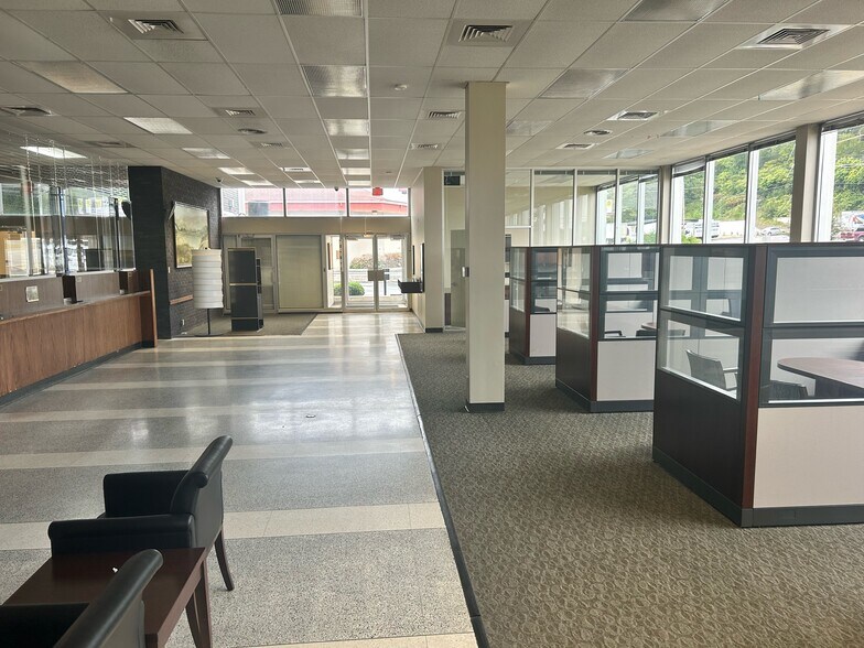 3894 Hixson Pike, Chattanooga, TN à louer - Photo intérieure – Image 3 sur 14