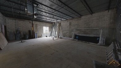 2633 E Commercial Blvd, Fort Lauderdale, FL à louer - Vidéo sur l’annonce professionnelle 