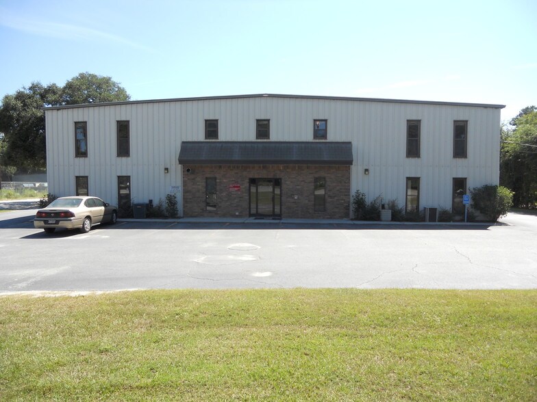 1620 Dean Forest Rd, Savannah, GA à louer - Photo de l’immeuble – Image 2 sur 20