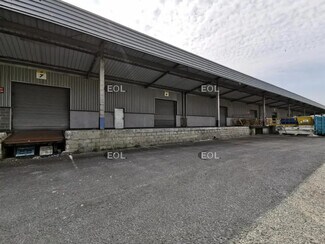 Plus de détails pour Industriel/Logistique à louer