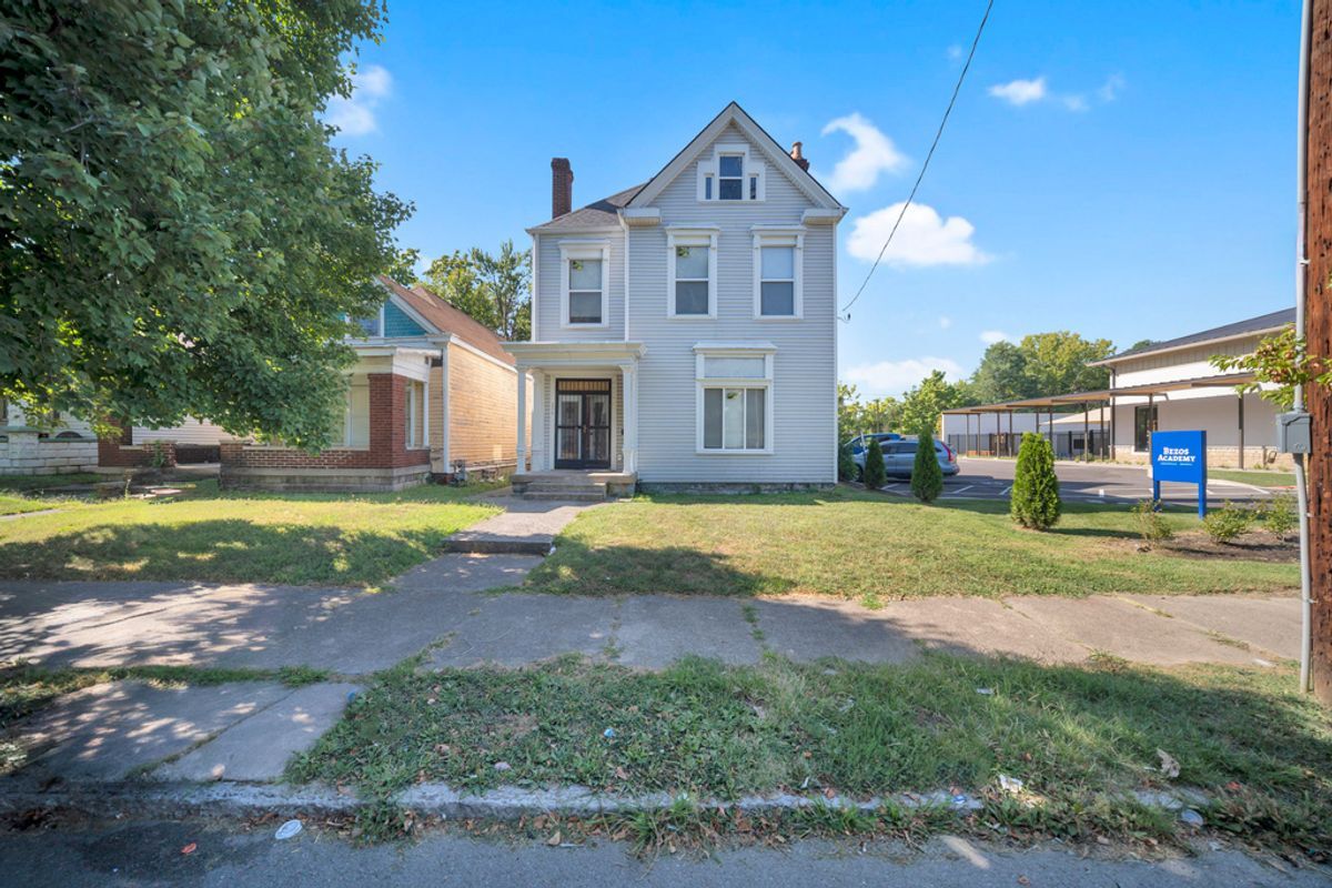 3016 River Park Dr, Louisville, KY à vendre Photo principale– Image 1 sur 7