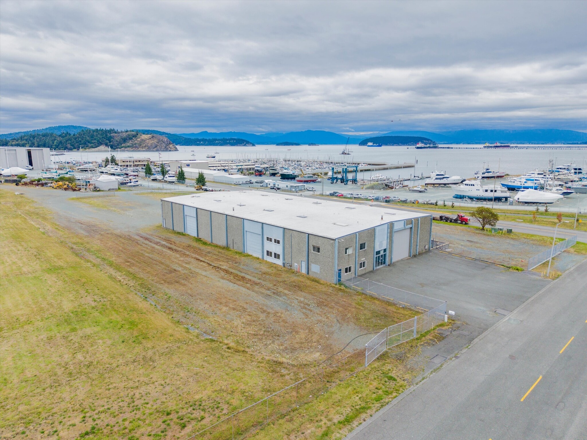 702 28th St, Anacortes, WA à louer Photo intérieure– Image 1 sur 22