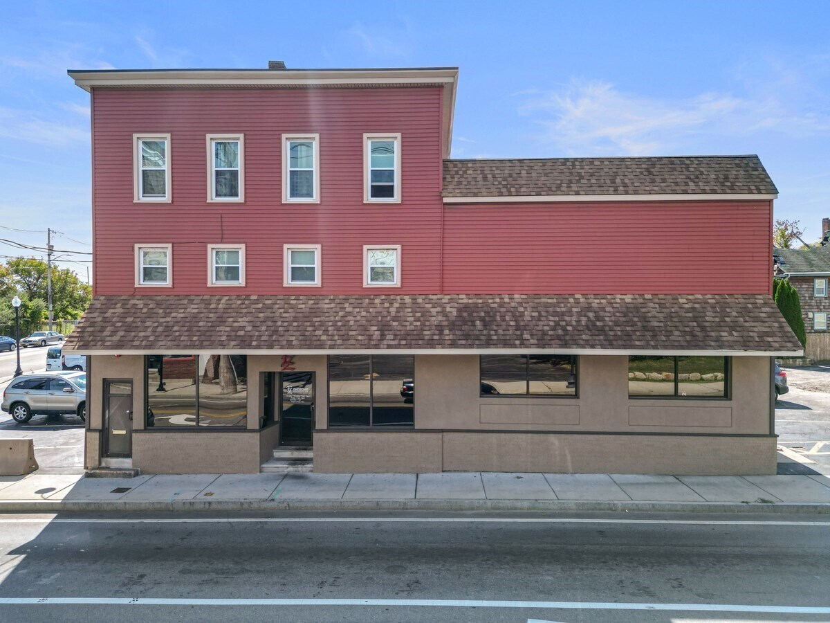 218 Coggeshall St, New Bedford, MA à vendre Photo principale– Image 1 sur 33