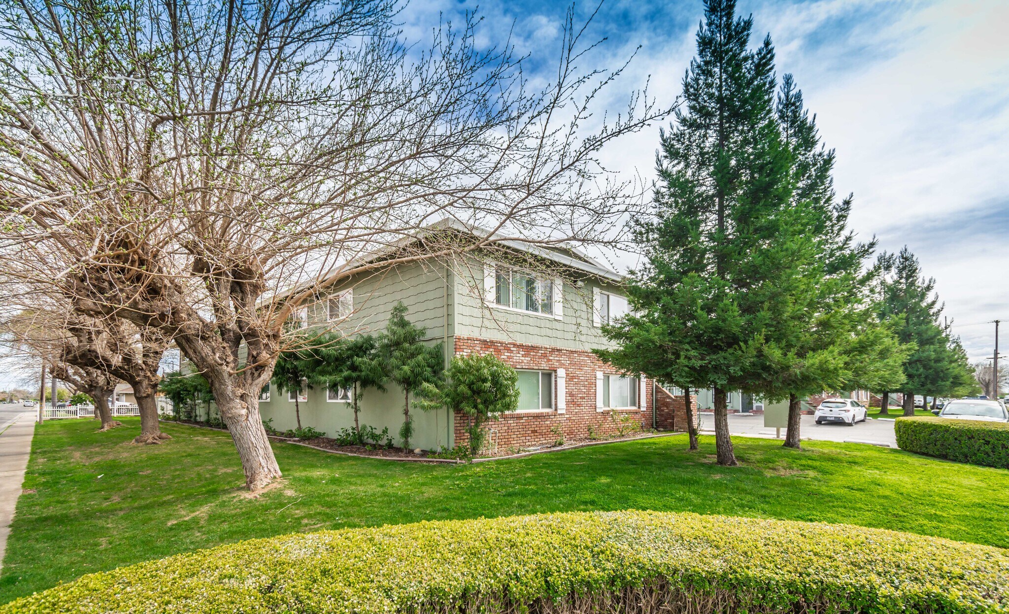 1605-1627 Swezy St, Marysville, CA à vendre Photo de l’immeuble– Image 1 sur 19