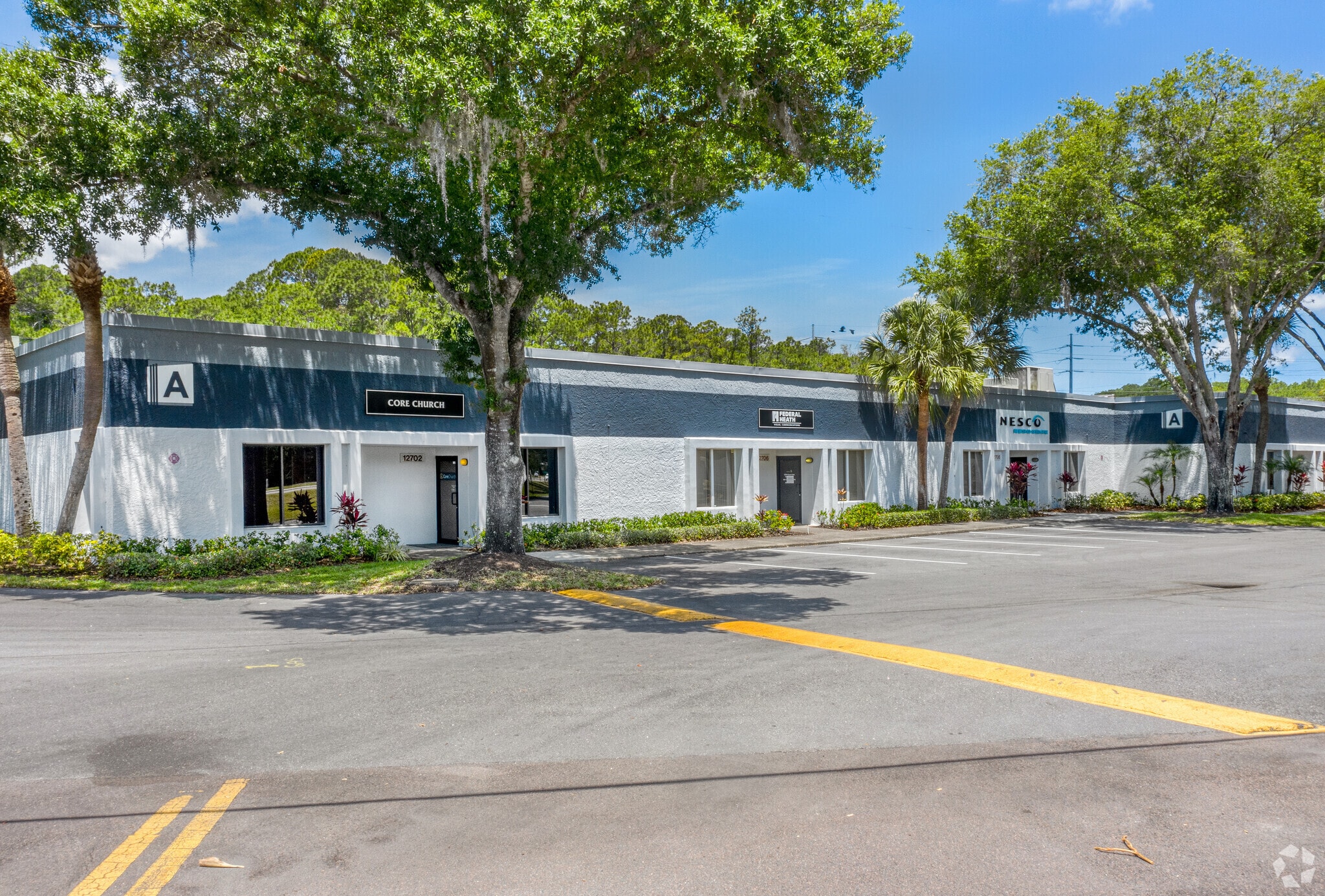 13300 McCormick Dr, Tampa, FL à louer Photo de l’immeuble– Image 1 sur 2