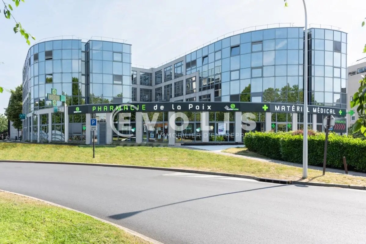 8 Mail Barthelemy Thimonnier, Lognes à louer Photo de l’immeuble– Image 1 sur 12