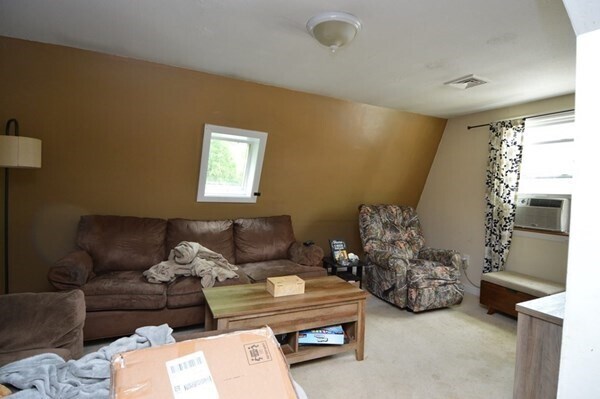 7 Main St, Blackstone, MA à louer - Photo de l’immeuble – Image 3 sur 6