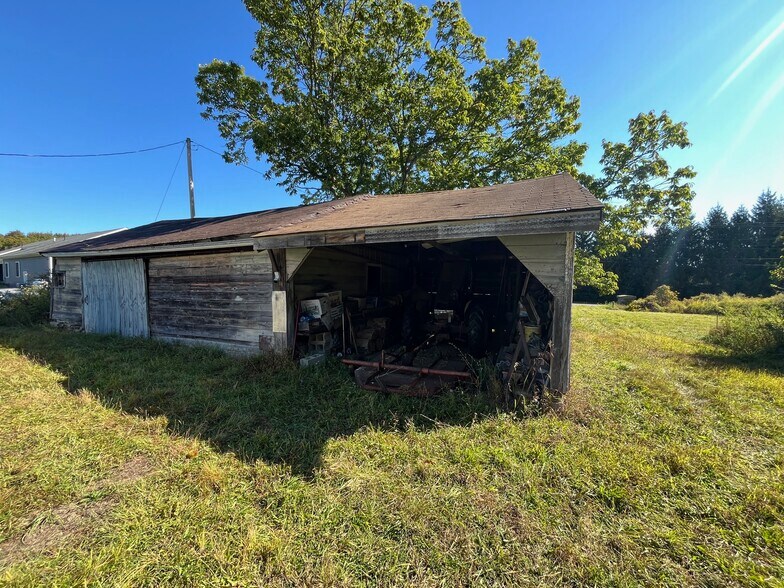 989 NY-32, Wallkill, NY à vendre - Photo de l’immeuble – Image 3 sur 14