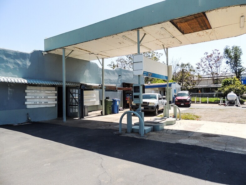 6000 E Highway 20, Lucerne, CA à vendre - Photo de l’immeuble – Image 3 sur 15