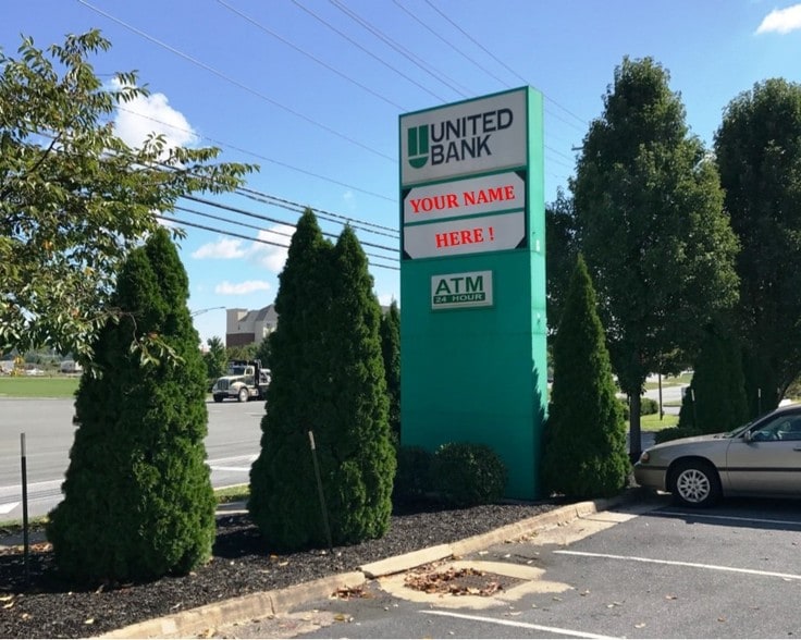 2051 Northwestern Pike, Winchester, VA à louer - Photo de l’immeuble – Image 2 sur 14