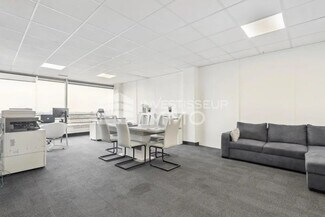 Plus de détails pour Bureau, Local d'activités à louer