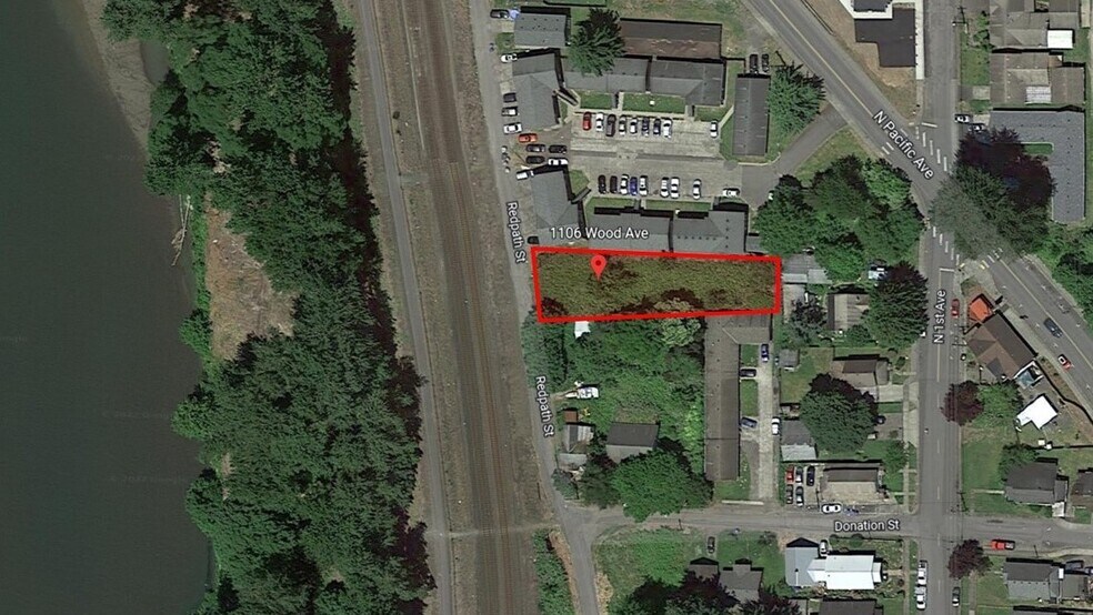 1106 Wood Ave, Kelso, WA à vendre - Photo de l’immeuble – Image 2 sur 17
