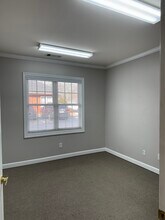 2450 Atlanta Hwy, Cumming, GA à louer Photo intérieure– Image 2 sur 6