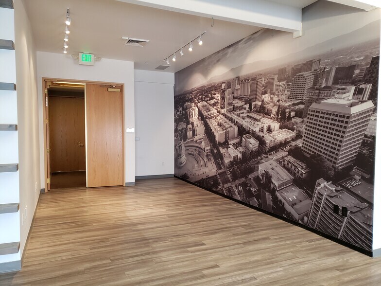 101-115 E Santa Clara St, San Jose, CA à louer - Photo intérieure – Image 3 sur 5