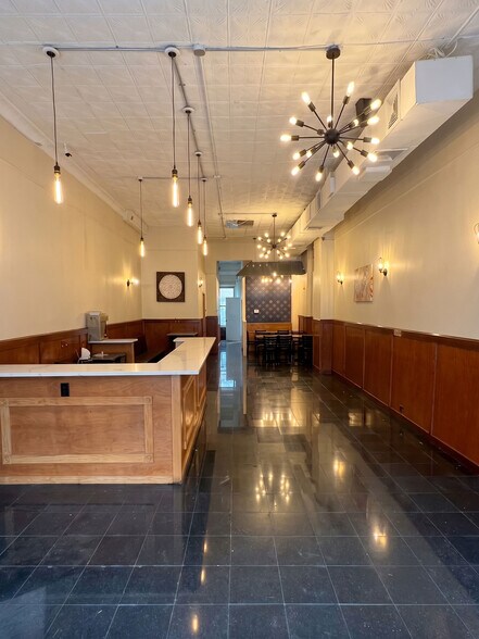 140 Montague St, Brooklyn, NY à louer - Photo de l’immeuble – Image 2 sur 7