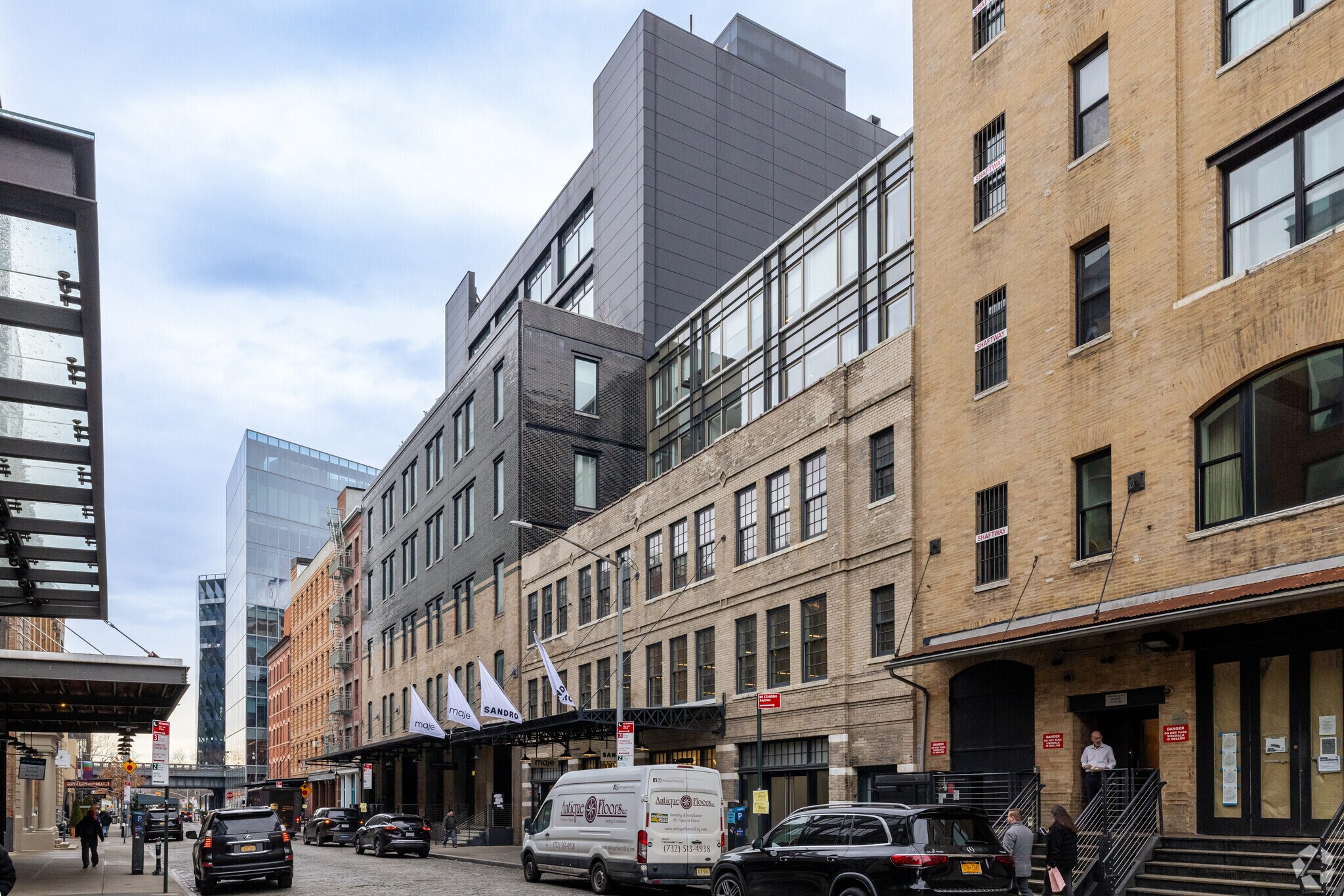 415 W 13th St, New York, NY à louer Photo principale– Image 1 sur 8