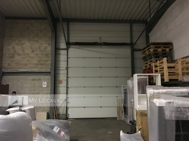 Local d’activités dans Gonesse à louer - Photo intérieure – Image 2 sur 5