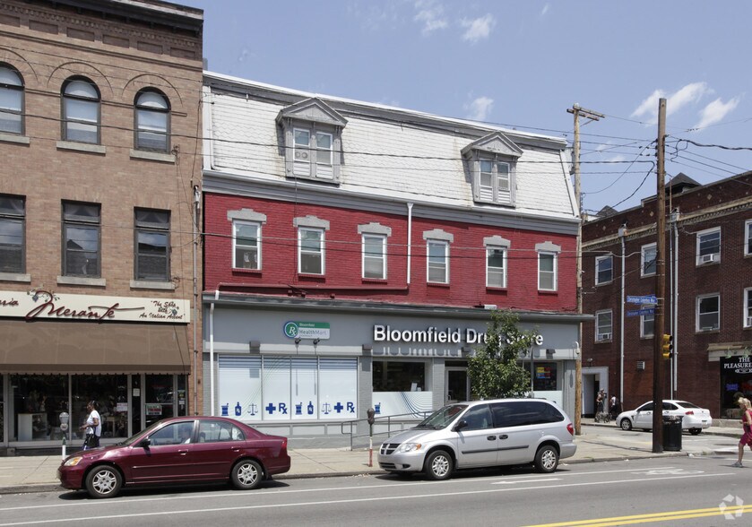 4727 Liberty Ave, Pittsburgh, PA à vendre - Photo de l’immeuble – Image 2 sur 6