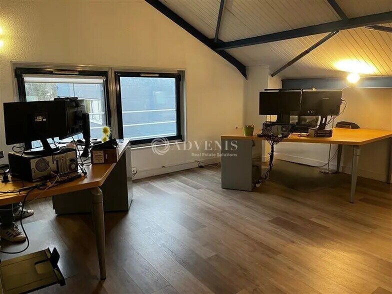 Bureau dans Saint-Avertin à vendre - Photo de l’immeuble – Image 3 sur 4