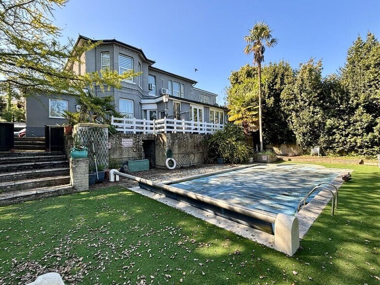 Yarbridge, Brading à vendre - Photo de l’immeuble – Image 1 sur 16