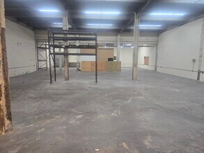 15 Ackerman Ave, Clifton, NJ à louer Photo intérieure– Image 2 sur 5