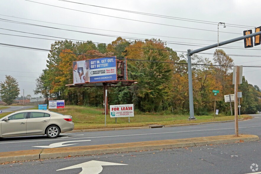300 E Commonwealth Blvd, Martinsville, VA à vendre - Photo de l’immeuble – Image 2 sur 2