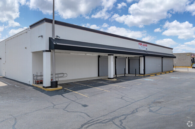 Plus de détails pour 1568 Austin Hwy, San Antonio, TX - Local commercial à louer